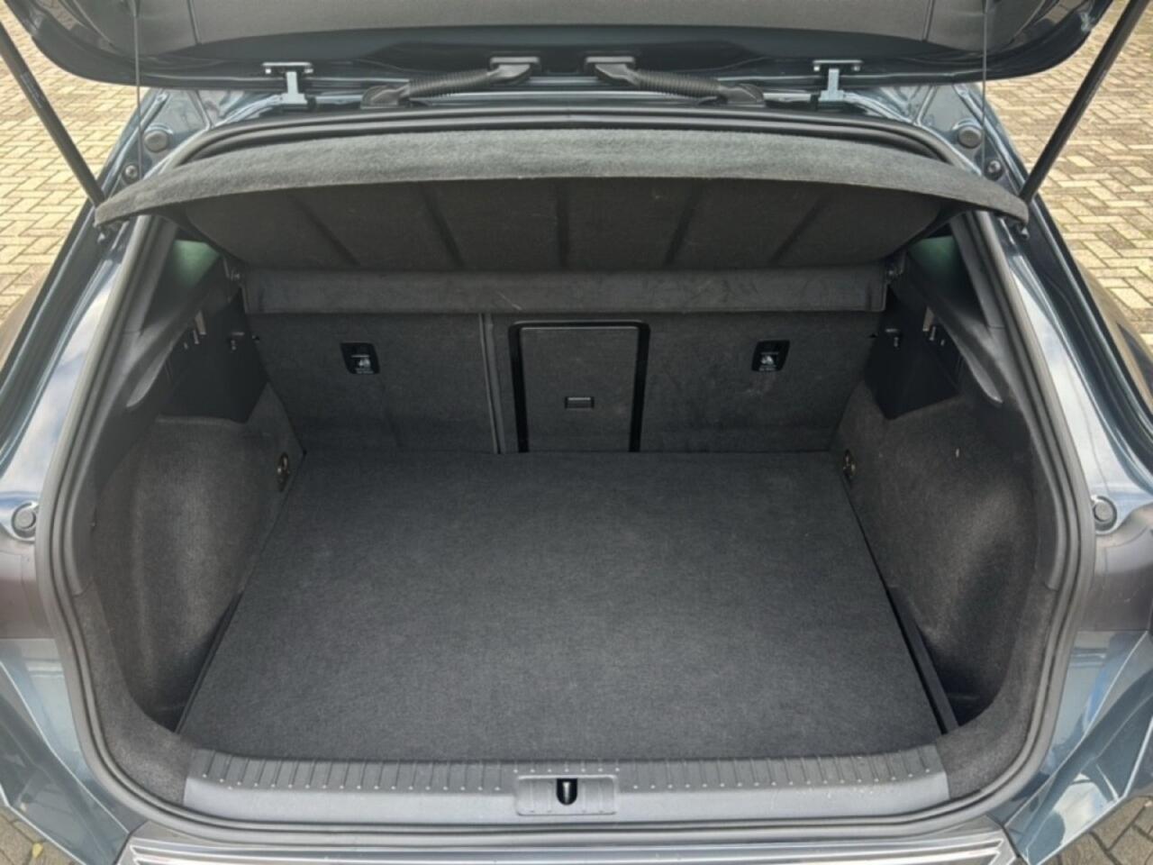 Cupra Formentor 1.4 TSI VZ COPPER EDITION ACC/TREKHAAK/CAMERA/NAVI/CARPLAY/LEDER/STOEL-STUURVERW.