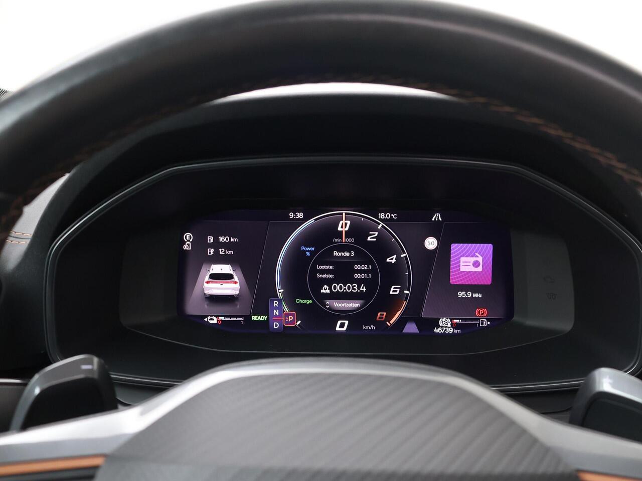 Cupra Formentor 1.4 e-Hybrid VZ Performance | 245 PK | SoH 91% | Trekhaak wegklapbaar | Panoramadak | Virtual Pedal | 19"LM velgen | Adaptive cruise control |