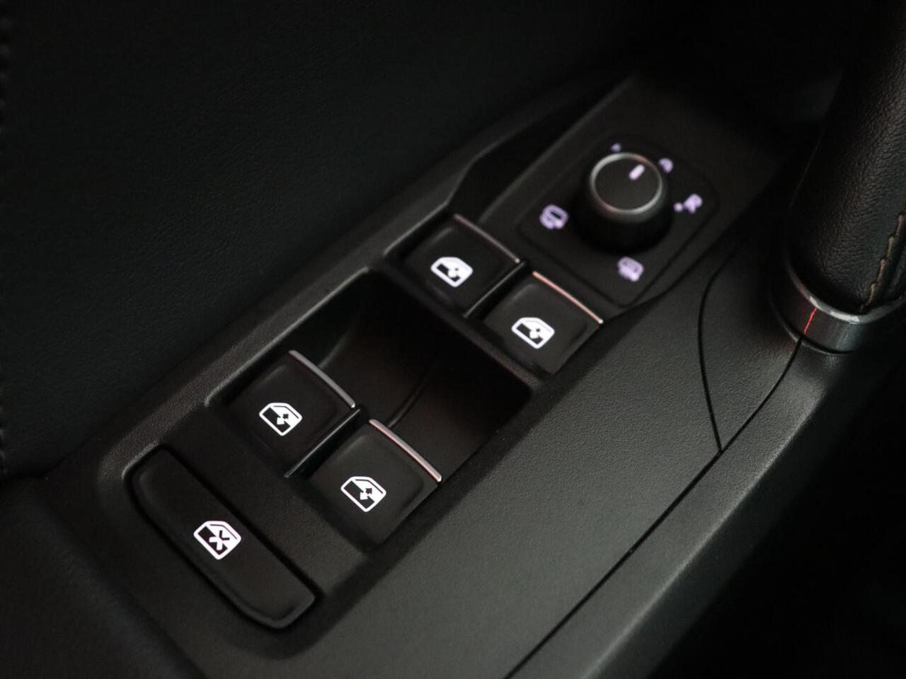 Cupra Formentor 1.4 eHybrid VZ | 245pk | Stoelverwarming | Adaptive cruise | Memory | Camera | Navigatie | Sfeerverlichting | Keyless | Full LED | Sportstoelen | PHEV | Plug In