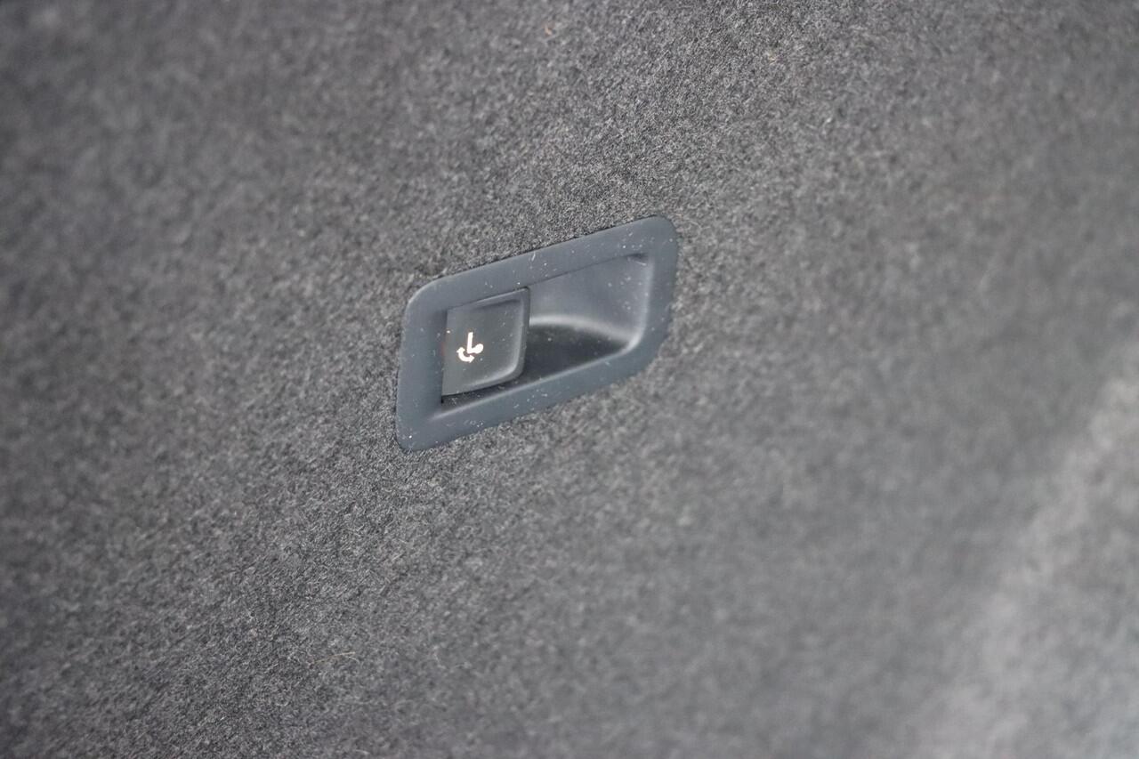 Cupra Formentor 1.4 e-Hybrid VZ Performance 245pk DSG6 | Pano | Camera | Kuipstoelen|SOH 88,4%