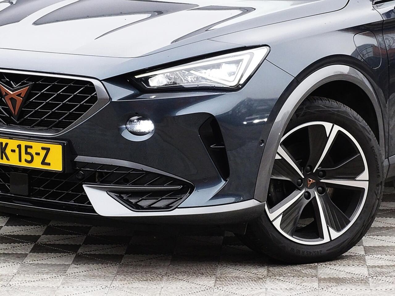 Cupra Formentor hybrid Pano.dak/Leder/memory