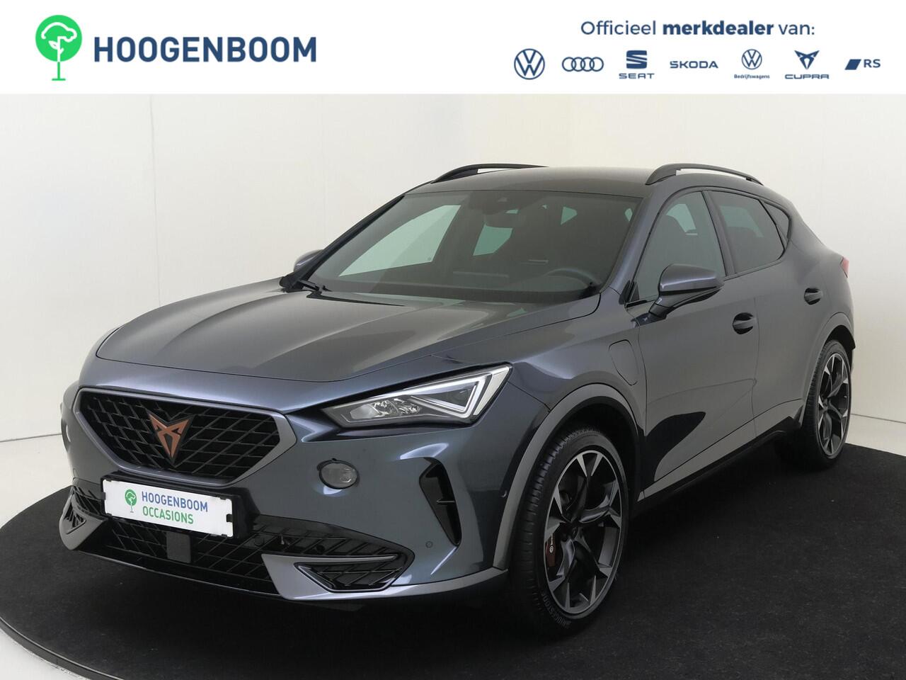 Cupra Formentor 1.4 e-Hybrid Performance | Adaptieve demping | Parkeerassistent | Keyless | Adaptieve cruise control | Dodehoek detectie | Navigatie | Stoel- en stuurwielverwarming |
