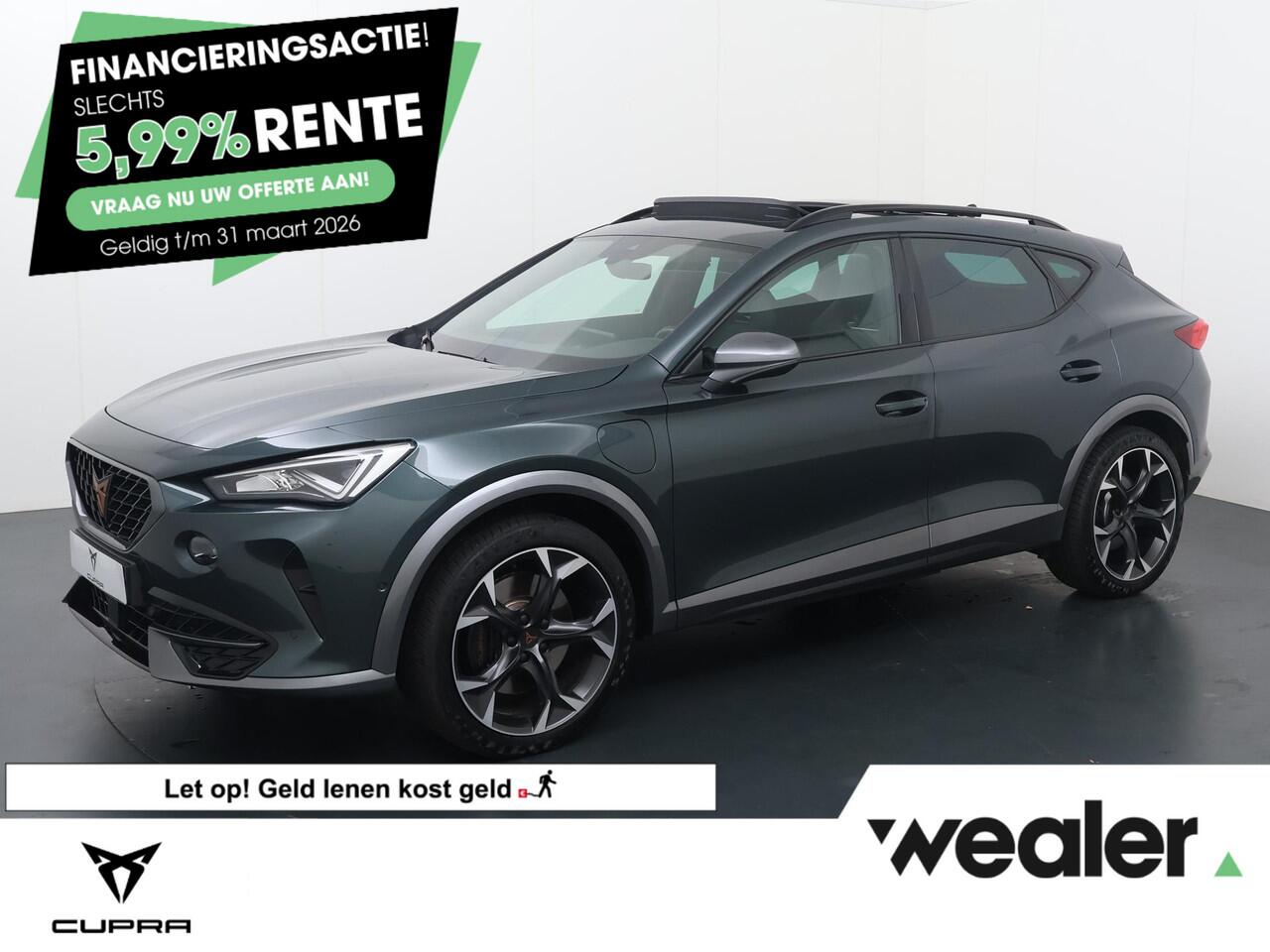 Cupra Formentor 1.4 e-Hybrid VZ Performance | 245 PK | SoH 94% | Trekhaak wegklapbaar | Panoramadak | Verwarmde voorstoelen / voorruit | Virtual pedal |
