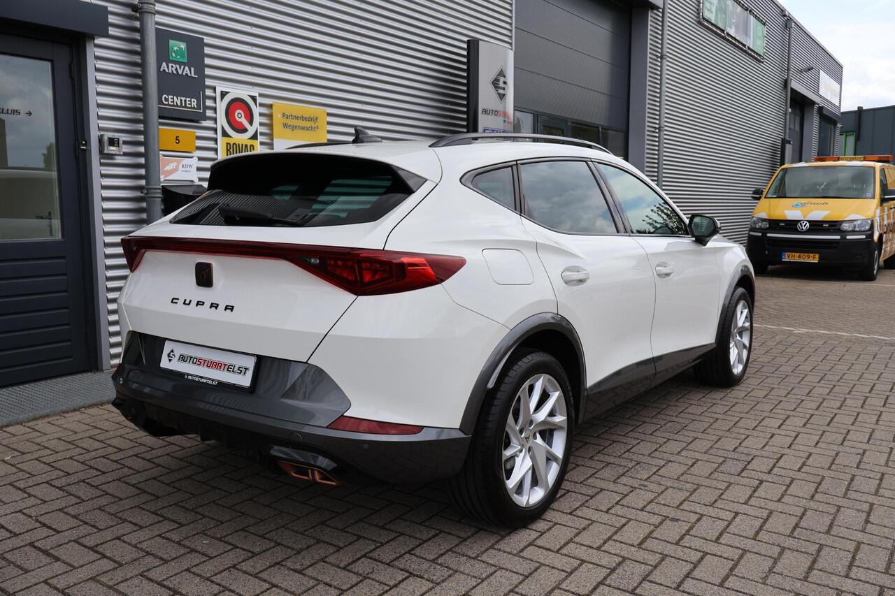 Cupra Formentor 1.4 Business Edition 204PK | BTW | 1e Eigenaar | Dealer Onderh. | Sfeer | Stoel+Stuur verwarming | Ad Cruise | Keyless | Digitaal Cockpit | Carplay | PDC | Full Led | 2 Laadkabels