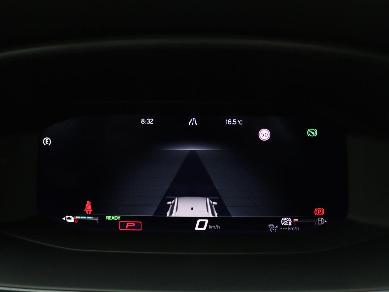 Cupra Formentor 1.4 TSI e-Hybrid Essential 204PK DSG SOH 93% Pano-Schuifdak, Trekhaak, Full LED, Adaptieve Cruise Control, Achteruitrijcamera, Stuurverwarming, Keyless, 18" LM Velgen