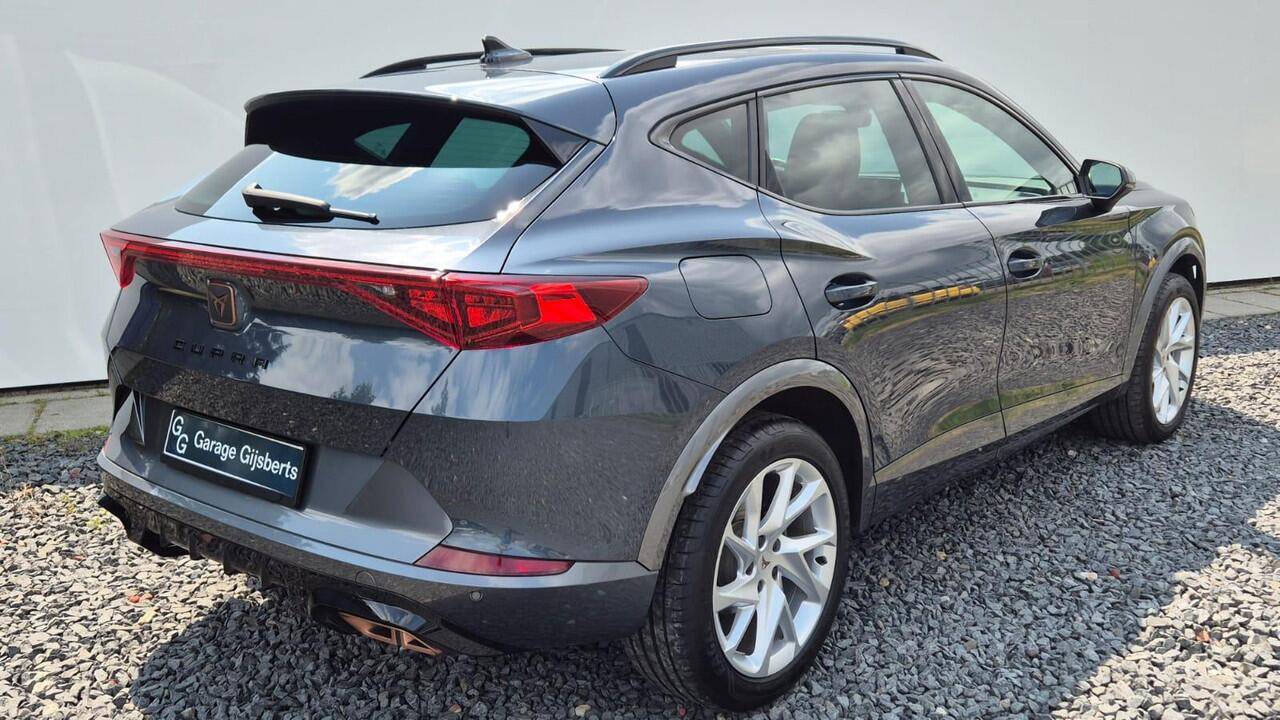 Cupra Formentor 1.4 e-Hybrid Panorama dak - Camera achter - ACC - Stoel verwarming