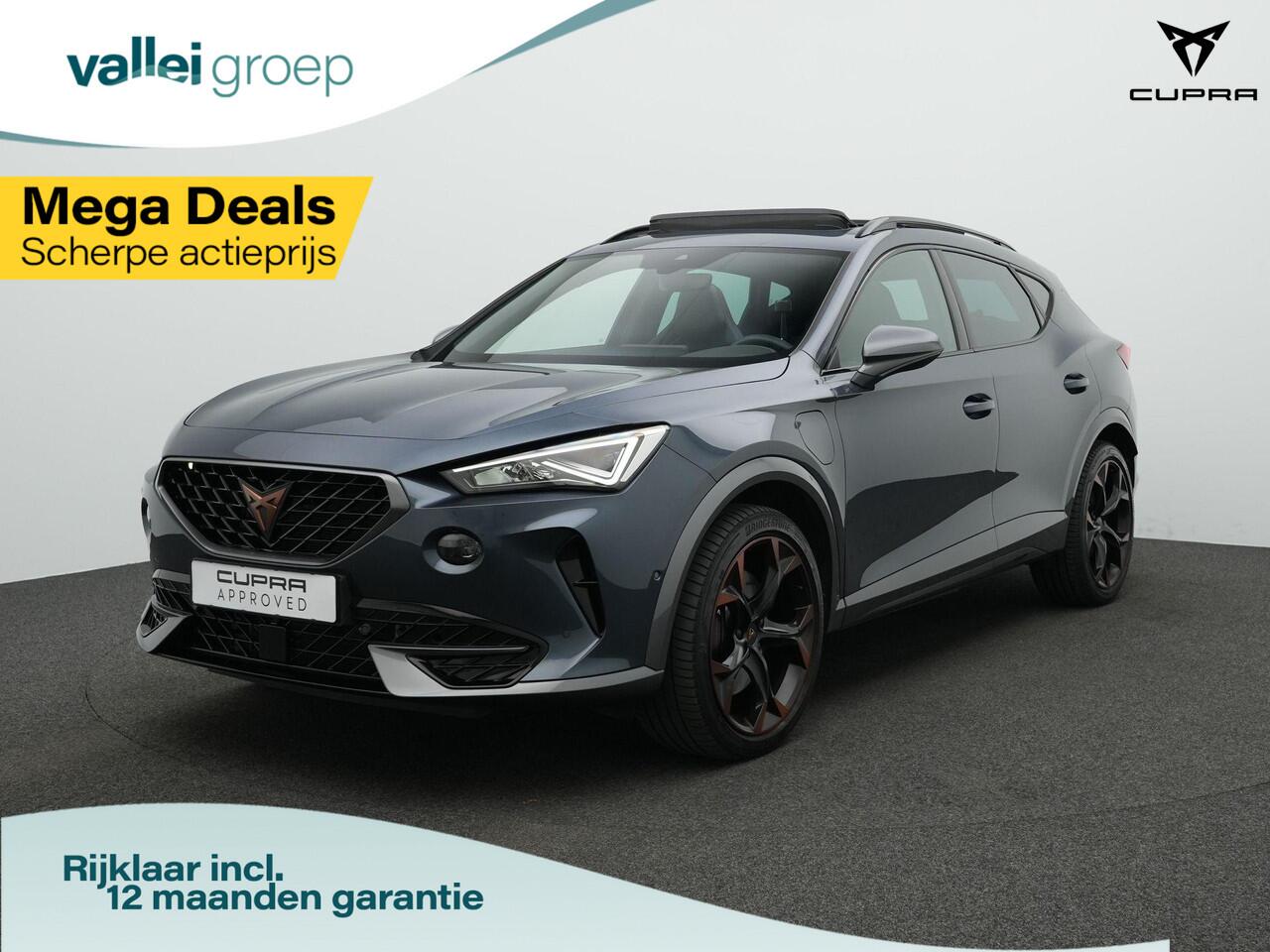 Cupra Formentor 1.4 e-Hybrid 245 pk DSG VZ Performance | Panoramadak | Sabelt CUP-kuipstoelen | Adaptief sportonderstel | Stuur-/stoelverwarming