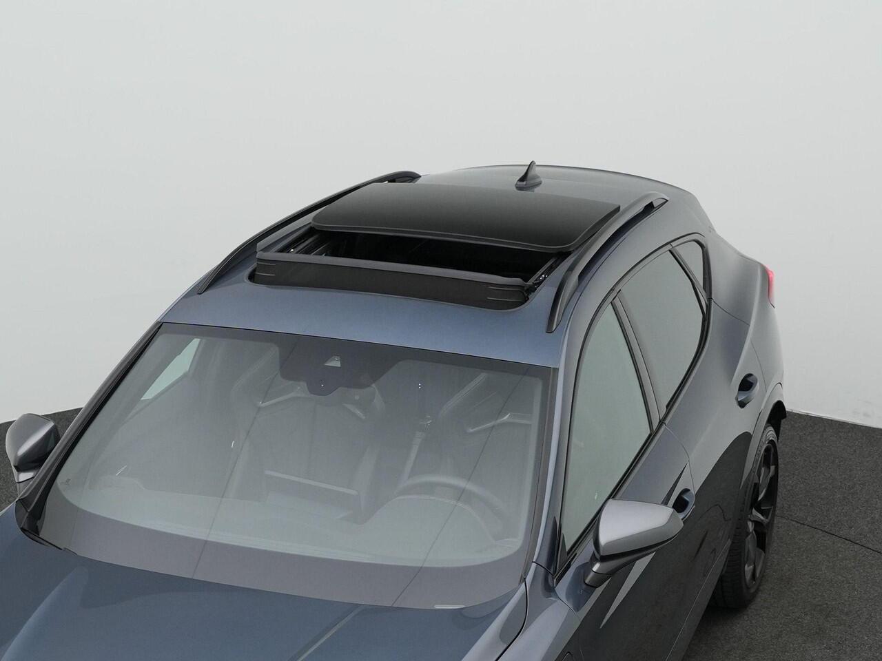 Cupra Formentor 1.4 e-Hybrid 245 pk DSG VZ Performance | Panoramadak | Sabelt CUP-kuipstoelen | Adaptief sportonderstel | Stuur-/stoelverwarming