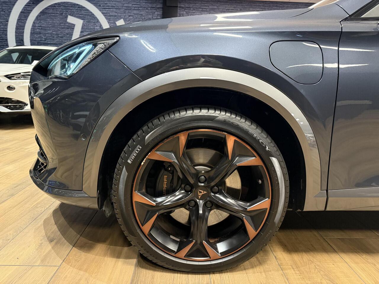 Cupra Formentor 1.4 e-Hybrid VZ Copper Edition 245PK|Memoryseat|trekhaak|Navi|Carplay|stoelverwarming|