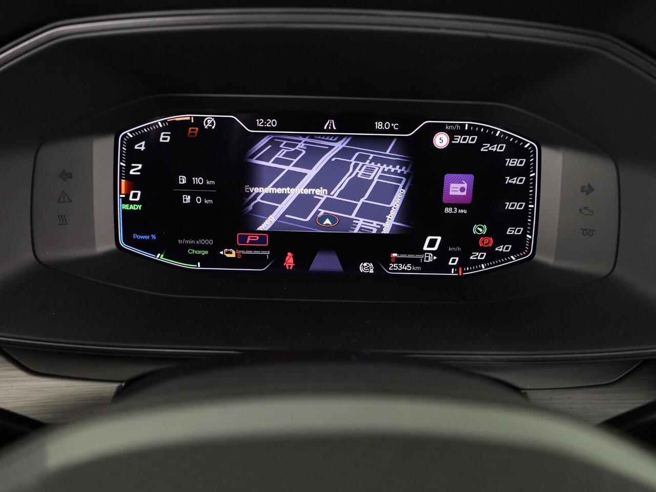 Cupra Formentor 1.4 e-Hybrid Adrenaline 204pk | Panoramadak | Parkeercamera | Climatronic | Verwarmbare voorstoelen