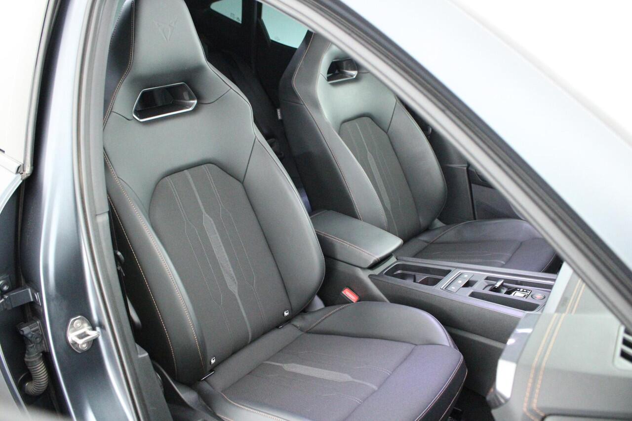 Cupra Formentor 1.4 e-Hybrid 245pk VZ Performance Camera Stoelverwarming Keyless Panoramadak Led Navigatie