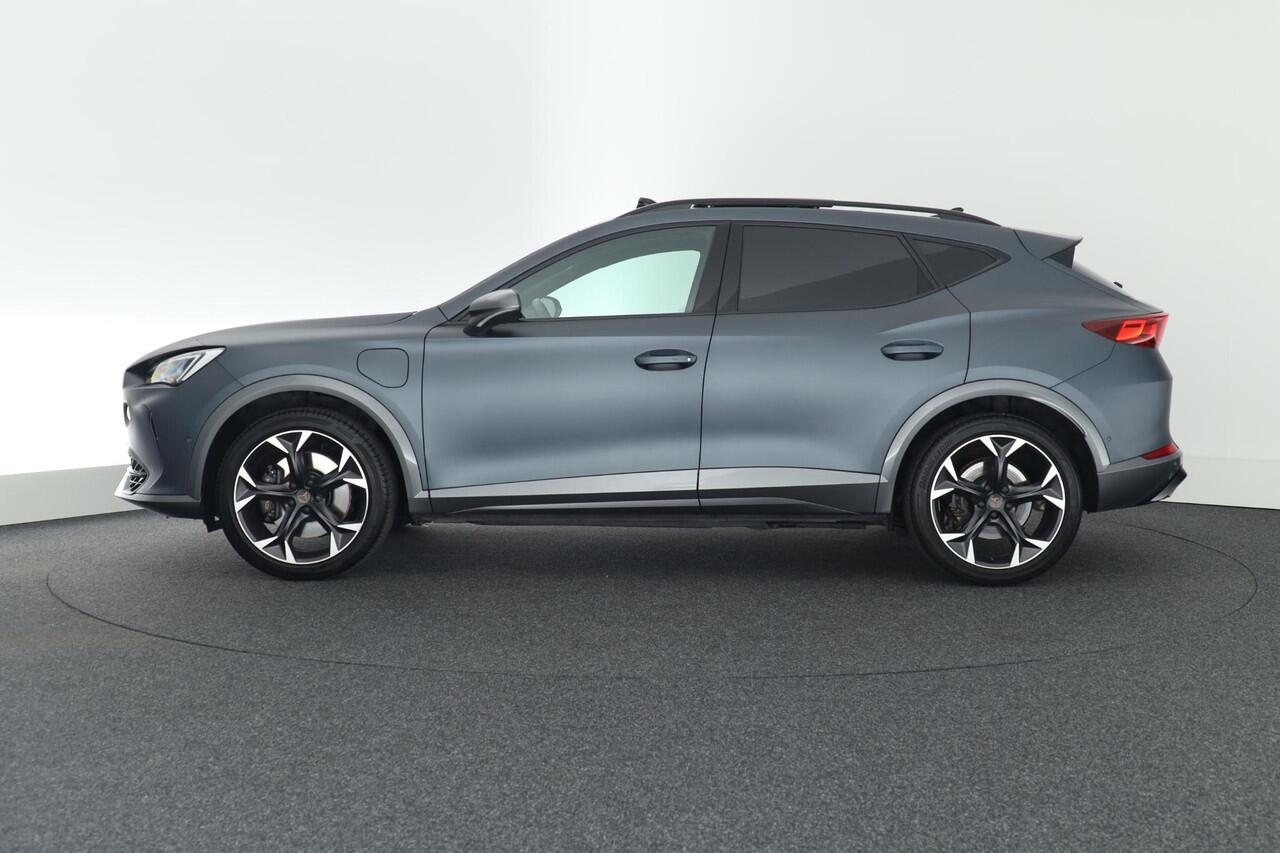 Cupra Formentor 1.4 e-Hybrid 245pk VZ Performance Camera Stoelverwarming Keyless Panoramadak Led Navigatie