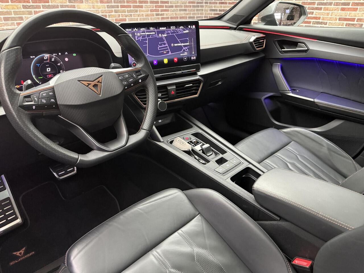 Cupra Formentor 1.4 e-Hybrid VZ Copper Edition memorie stoel | Adap cruise | Panorama | Camera