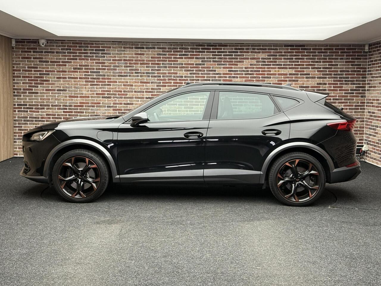 Cupra Formentor 1.4 e-Hybrid VZ Copper Edition memorie stoel | Adap cruise | Panorama | Camera