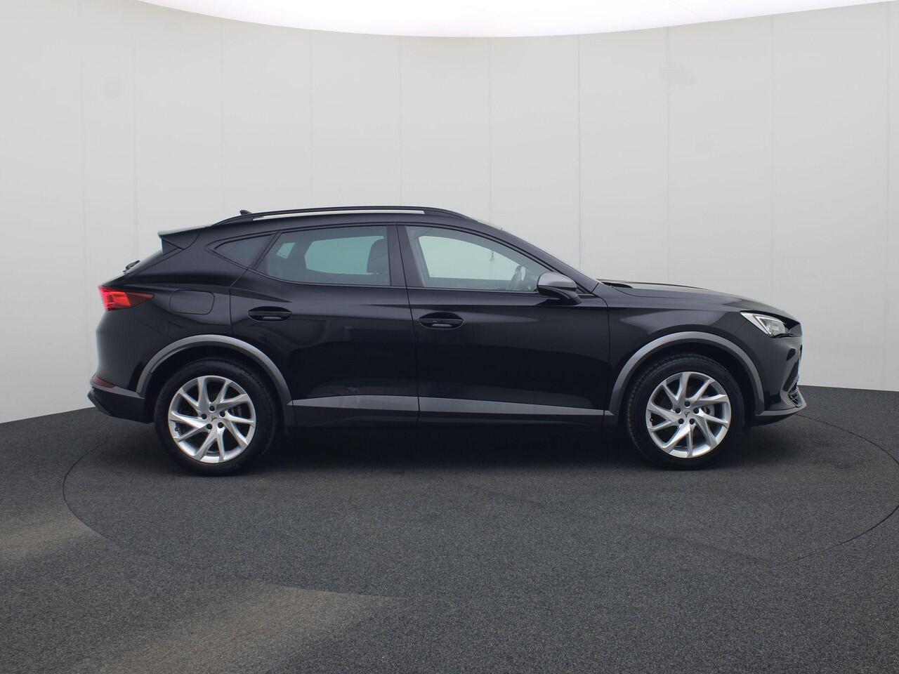 Cupra Formentor 1.4e-Hybrid PHEV 204PK DSG Business · Navigatie · Apple/Android Car Play · Leder/Stof