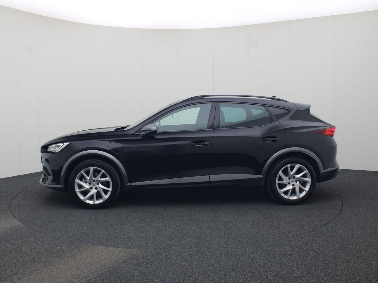 Cupra Formentor 1.4e-Hybrid PHEV 204PK DSG Business · Navigatie · Apple/Android Car Play · Leder/Stof