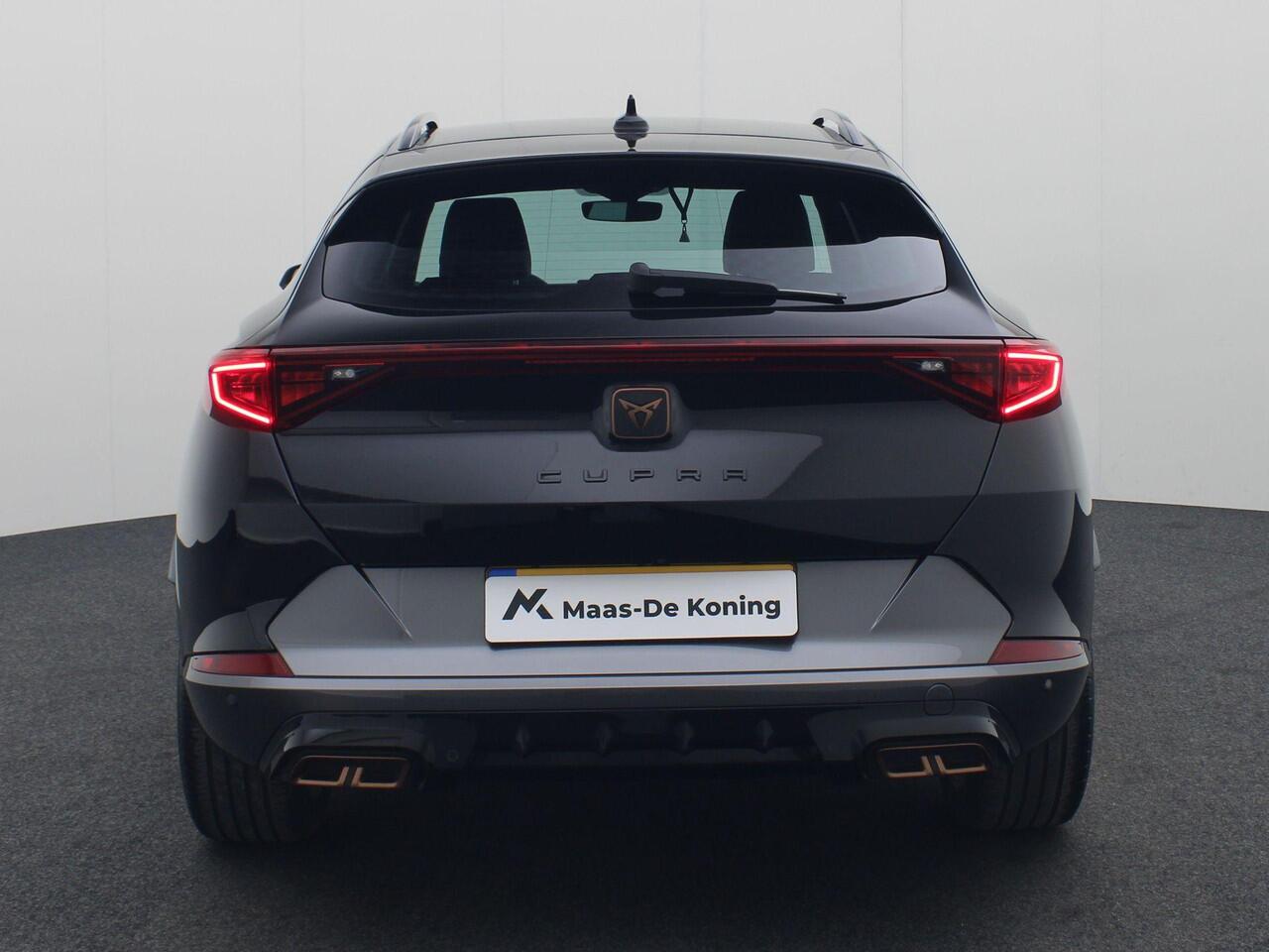 Cupra Formentor 1.4e-Hybrid PHEV 204PK DSG Business · Navigatie · Apple/Android Car Play · Leder/Stof