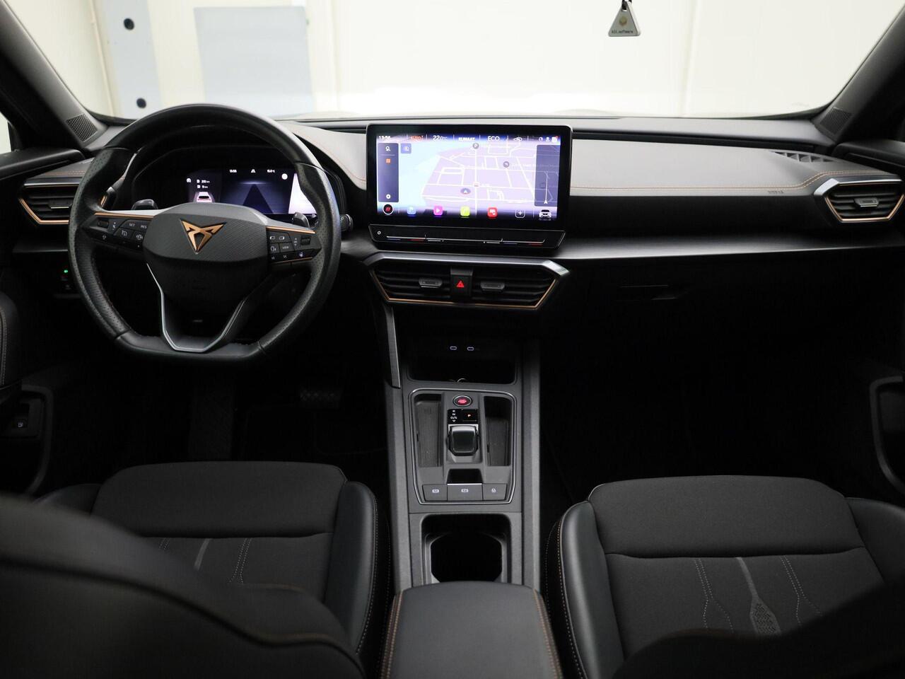 Cupra Formentor 1.4e-Hybrid PHEV 204PK DSG Business · Navigatie · Apple/Android Car Play · Leder/Stof