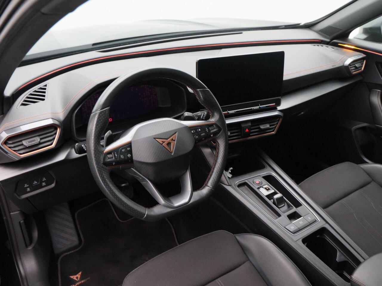 Cupra Formentor 1.4 e-Hybrid 204 Pk Essential | Stoel/Stuur Verwarming | Adaptive Cruise | Full LED | Navigatie | CarPlay | 19 Inch 89.657 Km !!