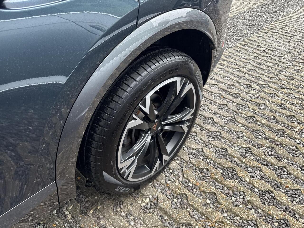 Cupra Formentor 1.4 e-Hybrid Business | PHEV | A.Camera | Elec. Achterklep | ACC | 204Pk