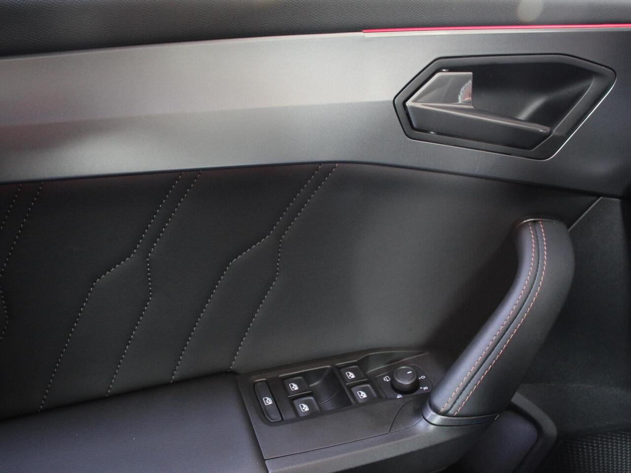 Cupra Formentor 1.5 TSI 150pk High Automaat | Apple carplay / Android Auto | Keyless Entry / Start | Adaptive Cruise Control | Stoelverwarming | Stuurverwarming | Half Leder