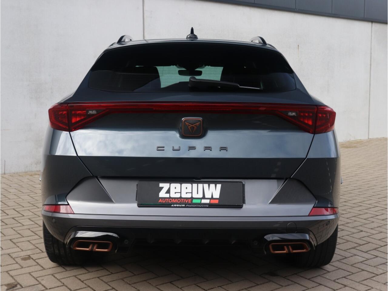 Cupra Formentor VZ 1.4 e-HYBRID 205 PK | Navi | Carplay | LED | Camera | 19"