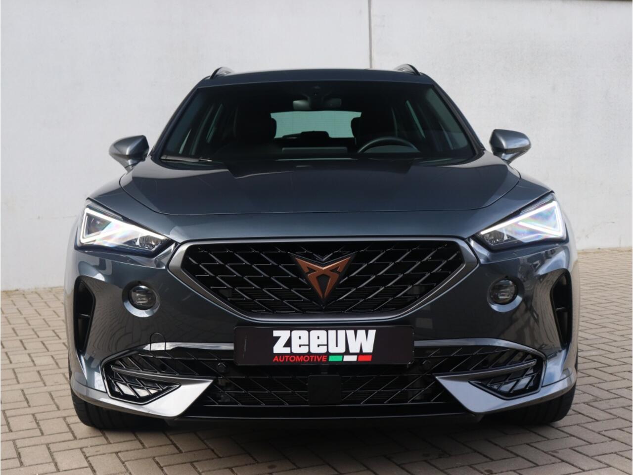 Cupra Formentor VZ 1.4 e-HYBRID 205 PK | Navi | Carplay | LED | Camera | 19"