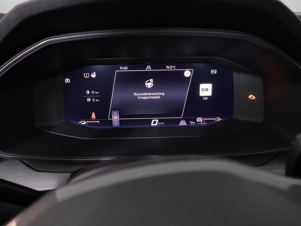 Cupra Formentor 1.4 e-Hybrid VZ Tribe Edition 245 pk Automaat (DSG) | SOH 100%| Navigatie | Panoramadak | Parkeersensoren (Park assist) | Rondomzicht camera | Stoelverwarming | Elektr. bestuurdersstoel met geheugen |