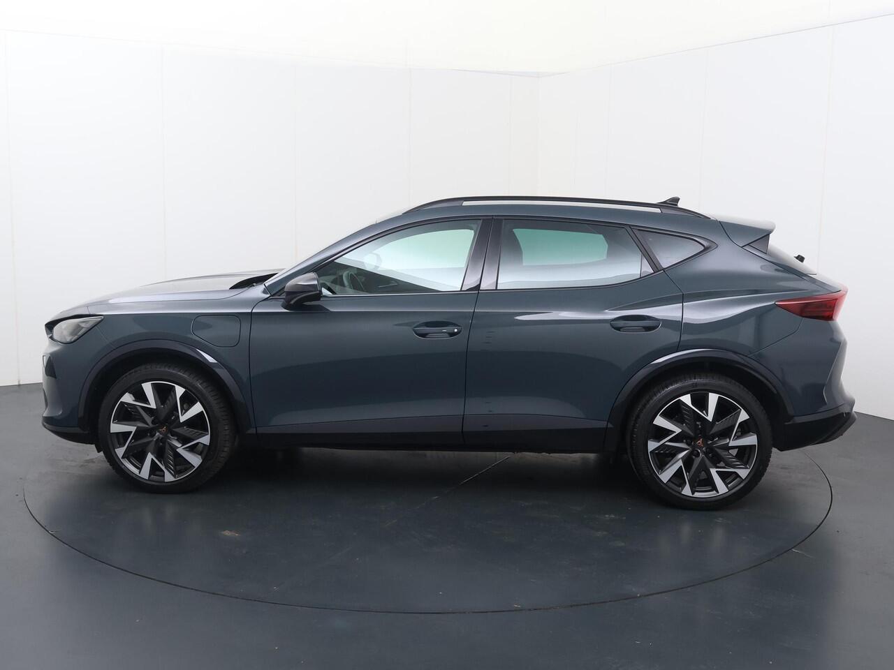 Cupra Formentor 1.5 TSI e-Hybrid VZ Performance | 272 PK | SoH 99% | Stoelverwarming | Adaptive cruise control | Climate control | Apple Carplay/Android Auto |