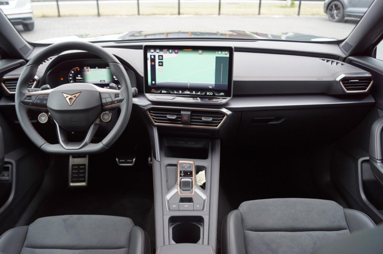 Cupra Formentor VZ Performance 1.5 e-Hybrid 272pk/Panodak/Trekhaak wegk/360gr Ca