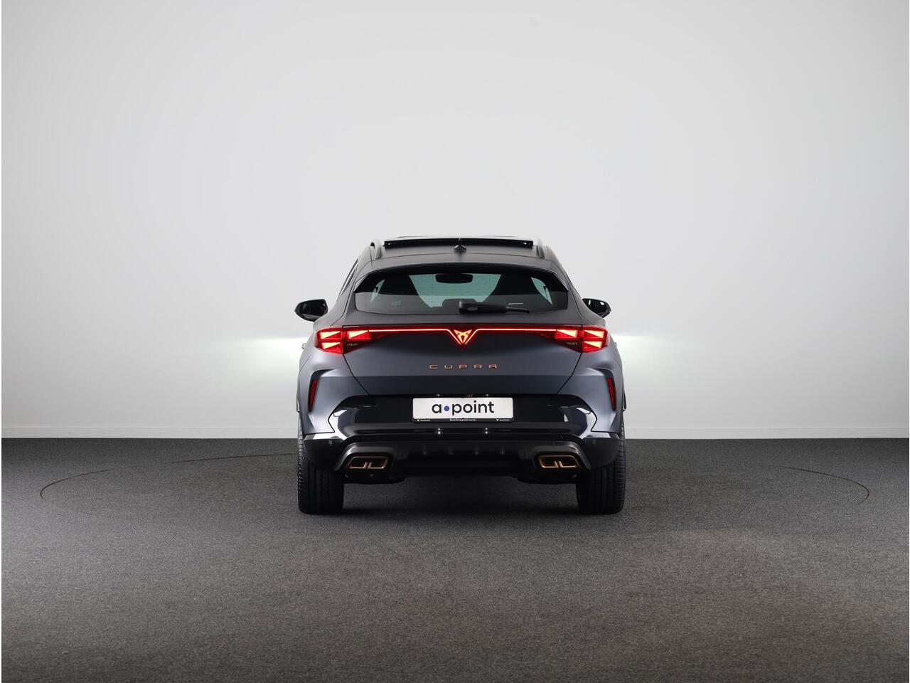 Cupra Formentor 1.5 TSI e-Hybrid VZ Performance 272pk | Panoramadak | Matte Lak | 19 inch | Carbon Spiegelkappen | Trekhaak | Sennheiser |
