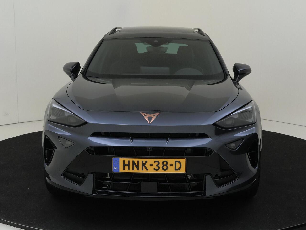Cupra Formentor 1.5 TSI e-Hybrid Business | Panoramadak | Cupra mode | Keyless | 360 camera | Parkeerassistent | Dodehoek detectie | CarPlay | Sfeerverlichting |