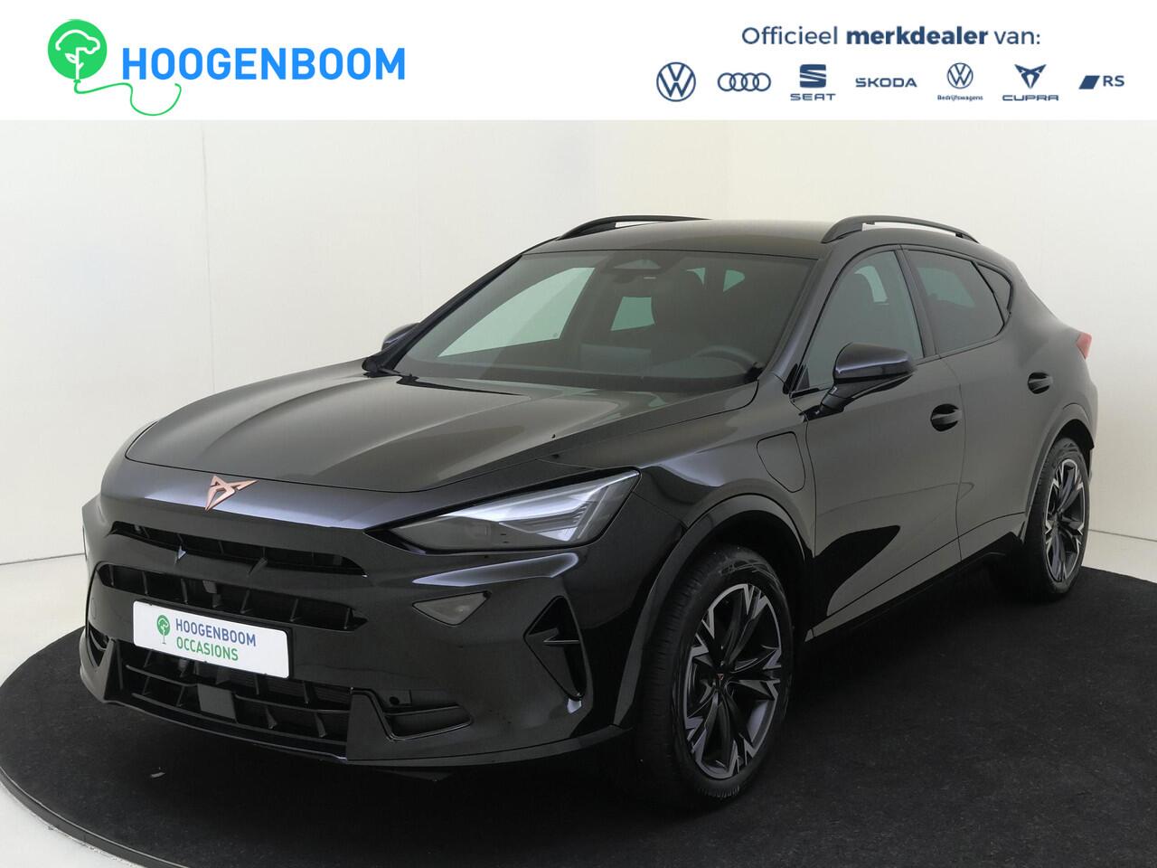 Cupra Formentor 1.5 TSI e-Hybrid Business | Keyless | Achteruitrijcamera | Stuurwiel verwarmd | CarPlay | Adaptieve cruise control | 3-zone airco | Voorklimatisering |