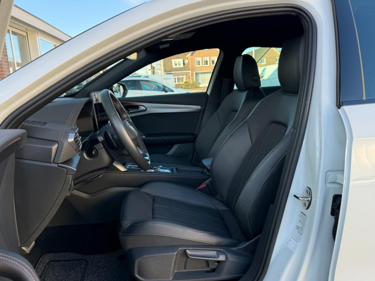 Cupra Formentor 1.5 eTSI Business 150 PK Automaat I LED I Adapt. Cruise I Edge Pakket