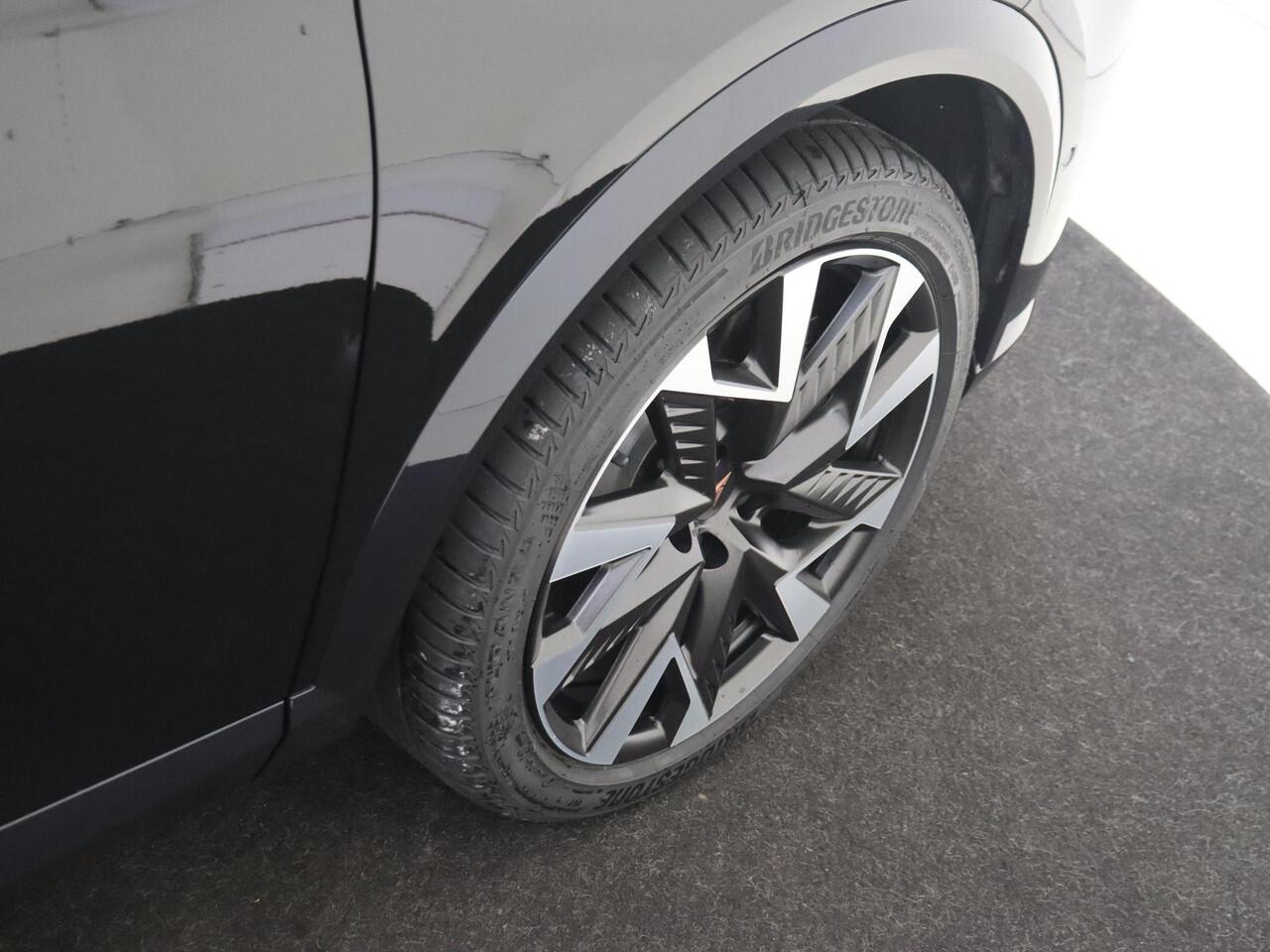 Cupra Formentor 1.5 TSI e-Hybrid VZ Performance | Sennheiser audio | Dodehoek sensor| Adaptieve cruise control | Carplay | Stoelverwarming | Keyless