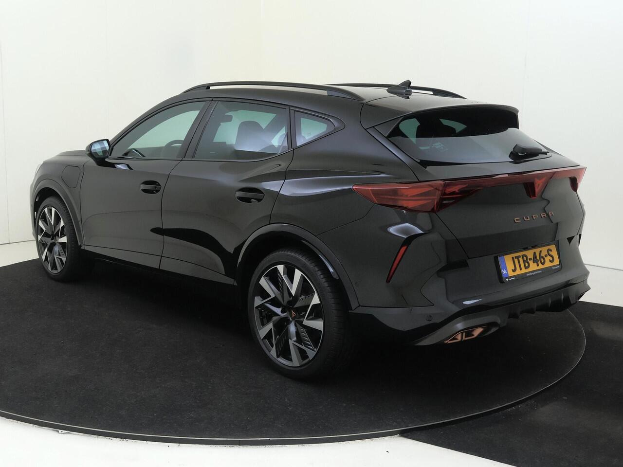 Cupra Formentor 1.5 TSI e-Hybrid VZ Performance | Sennheiser audio | Dodehoek sensor| Adaptieve cruise control | Carplay | Stoelverwarming | Keyless