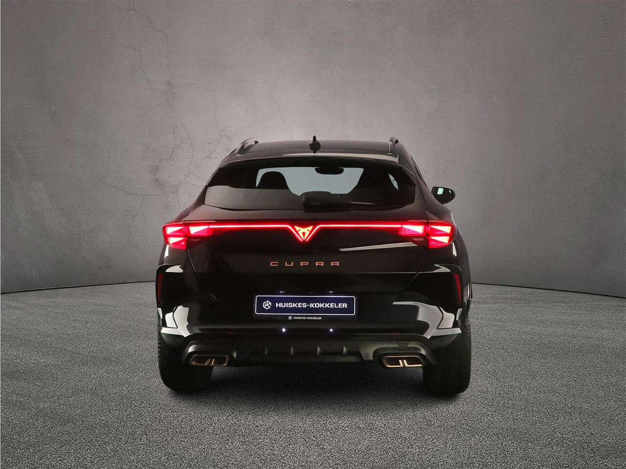 Cupra Formentor VZ Performance 1.5 TSI eHybrid 272pk DSG Automaat Adaptive cruise control, Sennheiser audio, LED matrix koplampen, Achteruitrijcamera, Elektrische achterklep