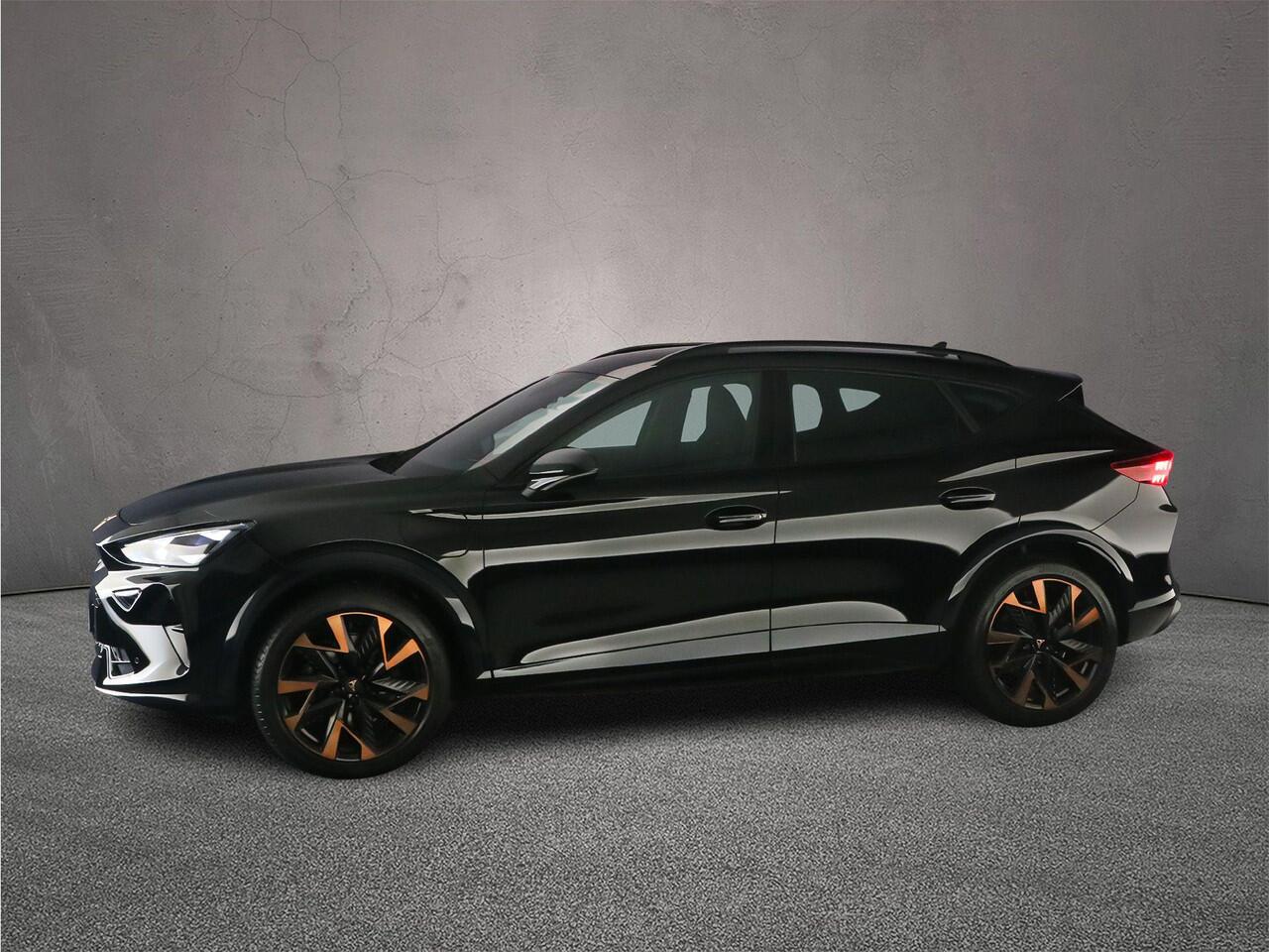 Cupra Formentor VZ Performance 1.5 TSI eHybrid 272pk DSG Automaat Adaptive cruise control, LED matrix koplampen, Sennheiser audio, Achteruitrijcamera, Elektrische achterklep