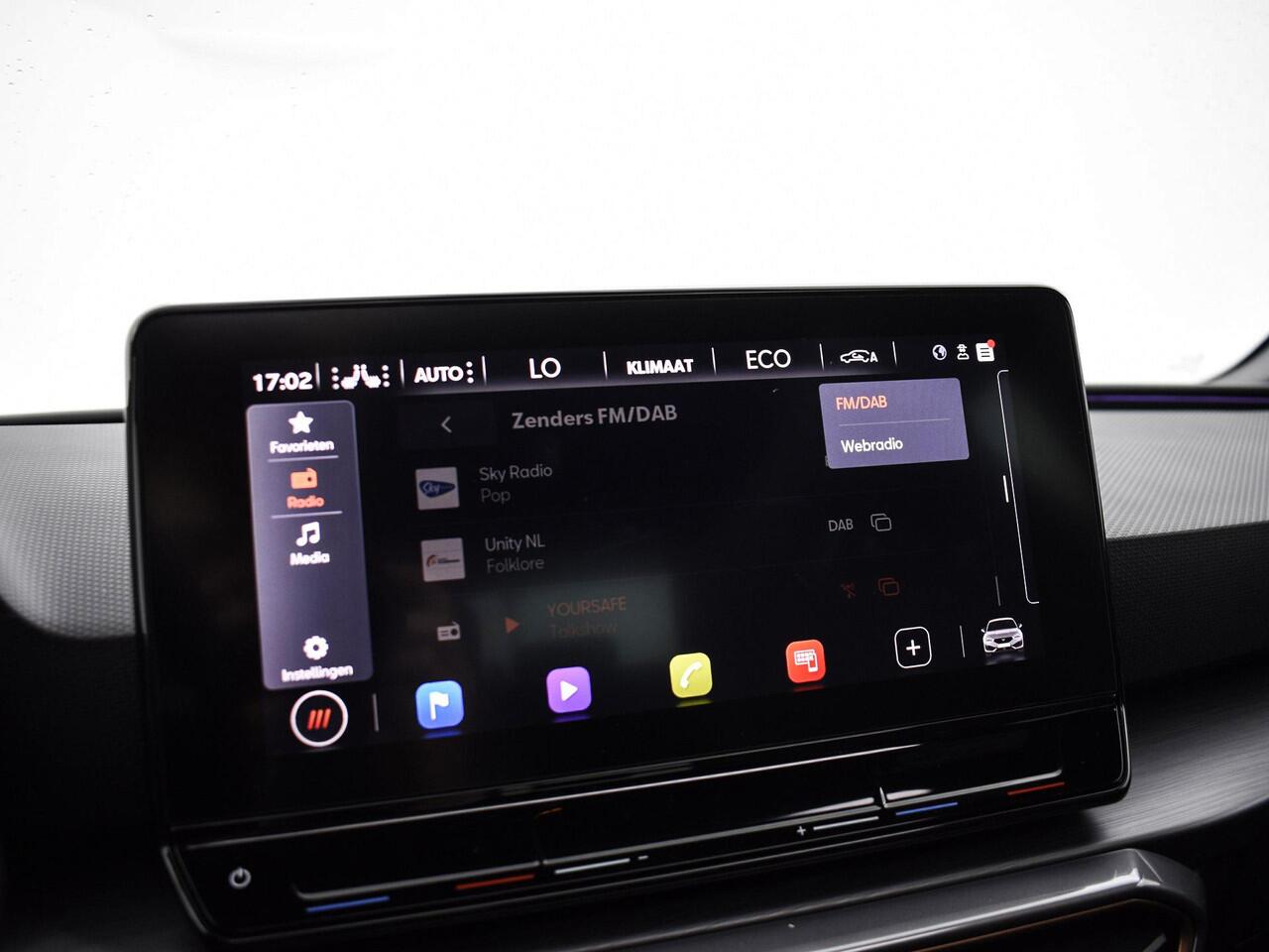 Cupra Leon 1.4 TSI 245pk DSG e-Hybrid VZ Performance · Panoramadak · Camera · Keyless · Stuur- & Stoelverwarming · ACC · Verkeersbord Detectie ·