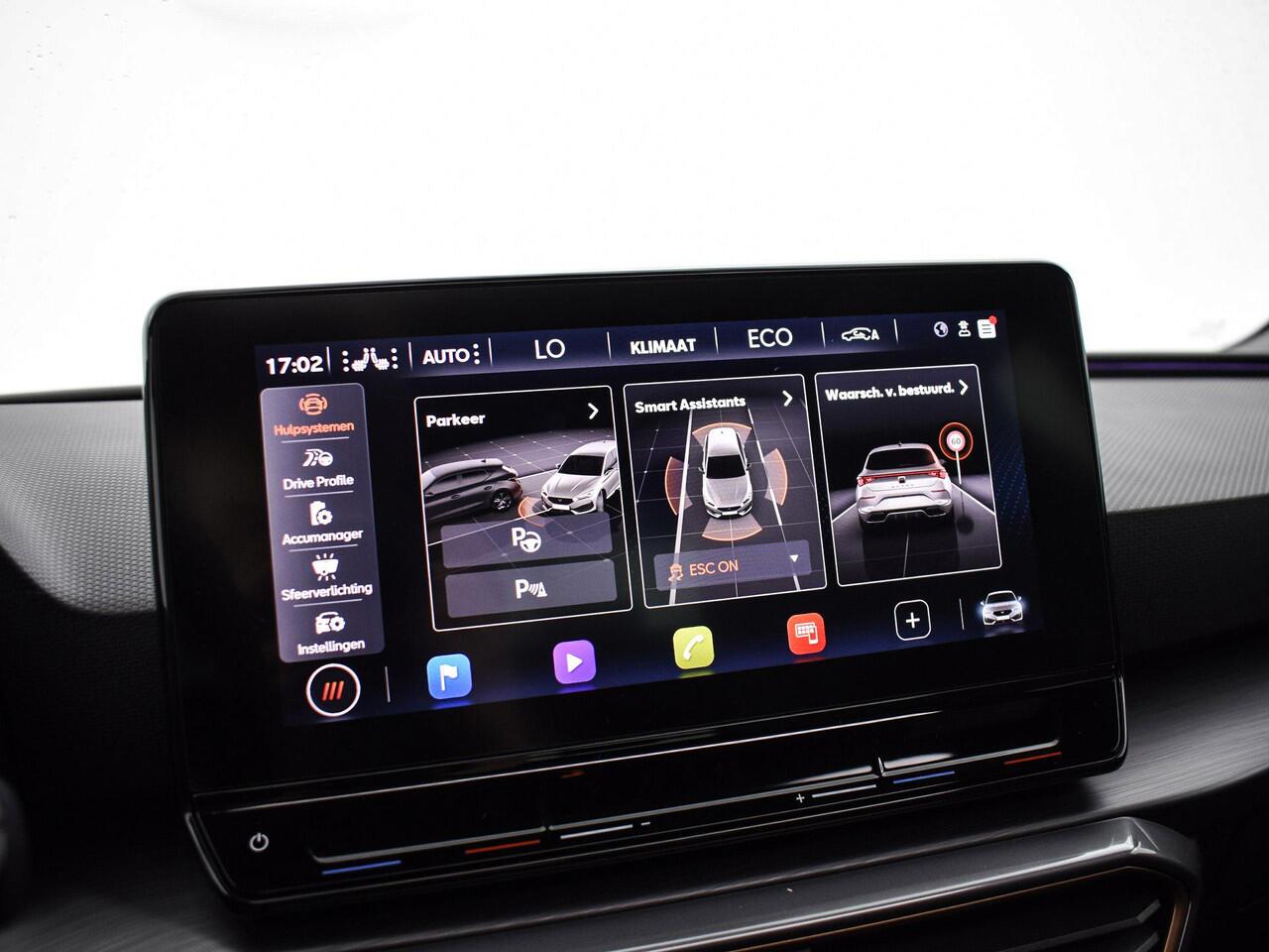 Cupra Leon 1.4 TSI 245pk DSG e-Hybrid VZ Performance · Panoramadak · Camera · Keyless · Stuur- & Stoelverwarming · ACC · Verkeersbord Detectie ·