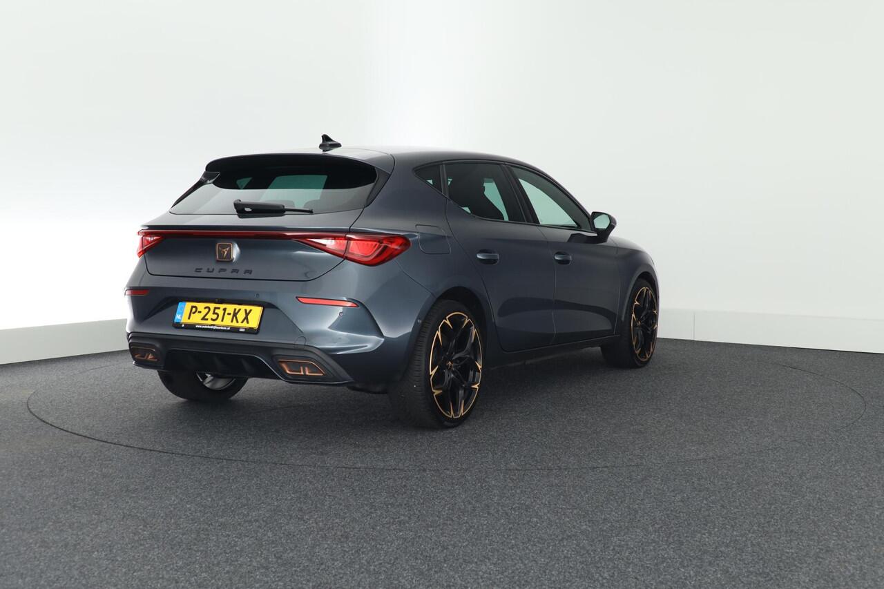 Cupra Leon 1.4 245pk e-Hybrid VZ Business Camera Stoelverwarming Keyless Virtual Cockpit Navigatie