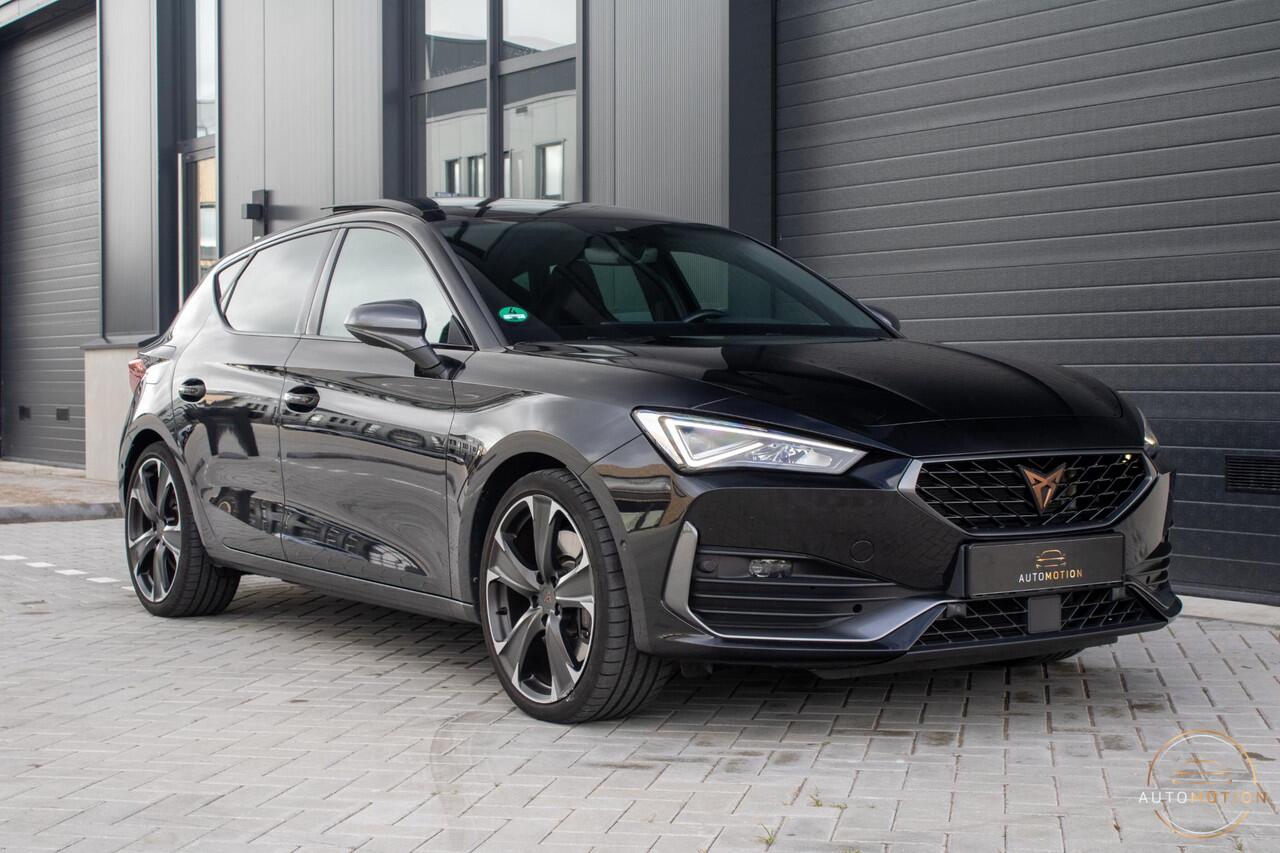 Cupra Leon 1.4 e-Hybrid VZ 245 PANO CAMERA ACC Sfeerverlichting