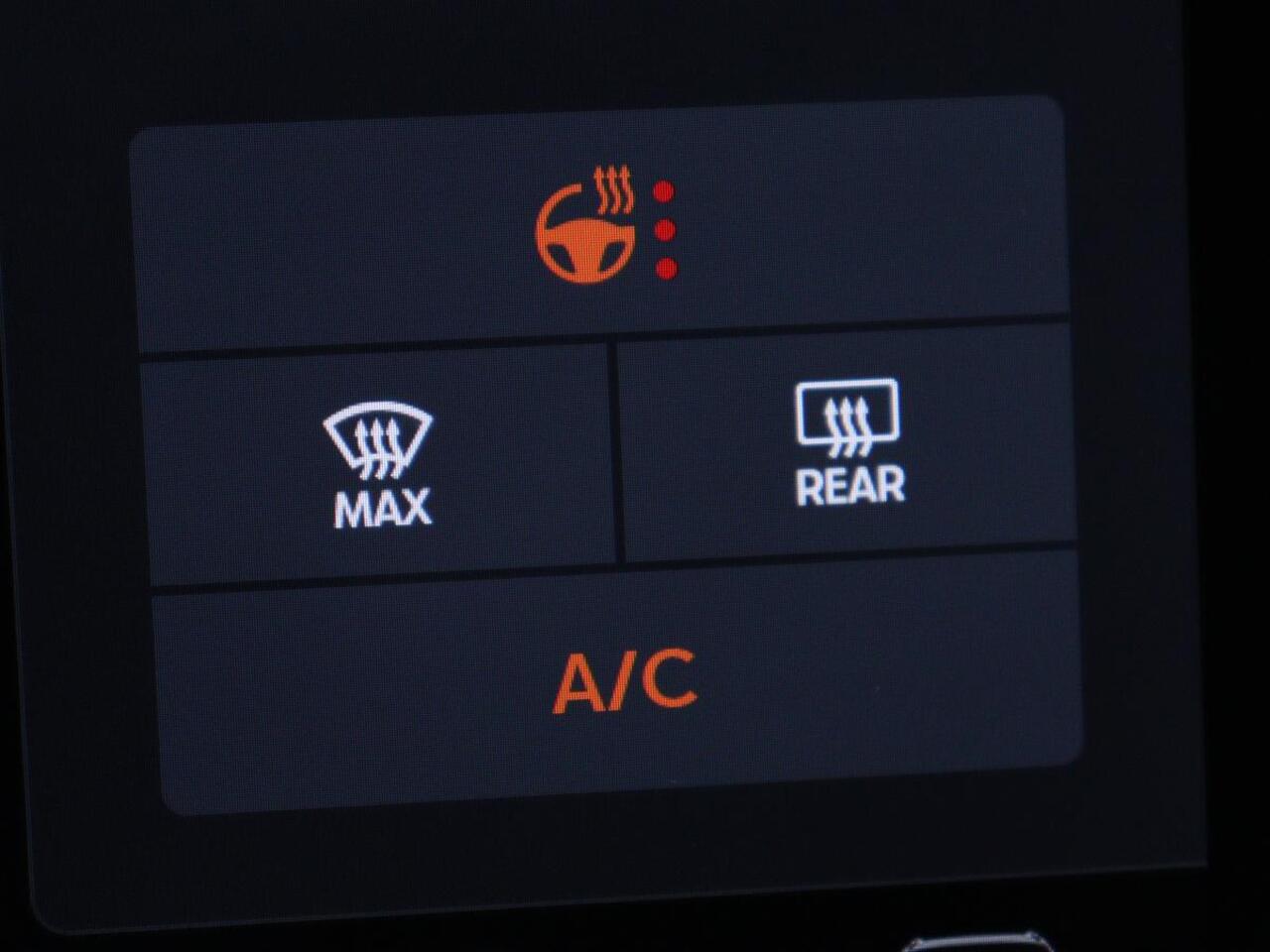 Cupra Leon 1.4 eHybrid | Panoramadak | Stoelverwarming | Leder | Carplay | Adaptive cruise | Camera | Navigatie | Park Assist | Sportstoelen | Full LED | Sfeerverlichting | PHEV | Plug In