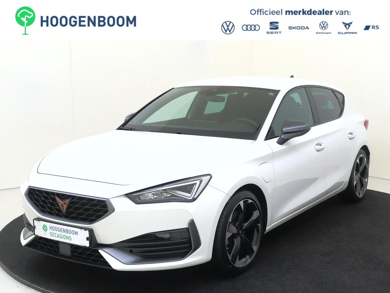 Cupra Leon 1.4 e-Hybrid VZ Adrenaline | SoH 91% | Adaptieve demping | Keyless | Navigatie | Dodehoek detectie | Stoel- en stuurwielverwarming | 3-zone airco | Adaptieve cruise control |