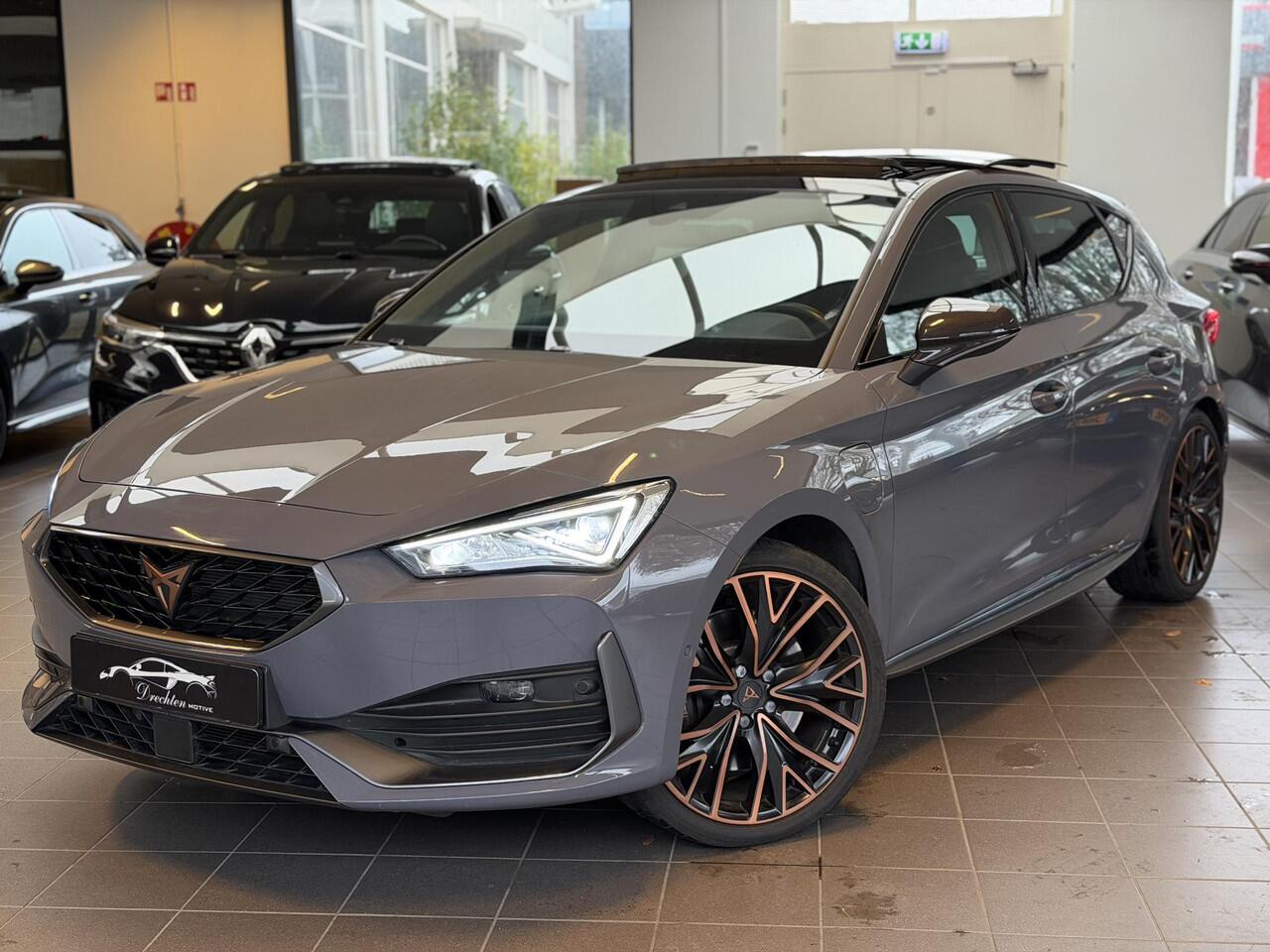 Cupra Leon 1.4 e-Hybrid Limited Schaalstoelen / Carbon / Pano