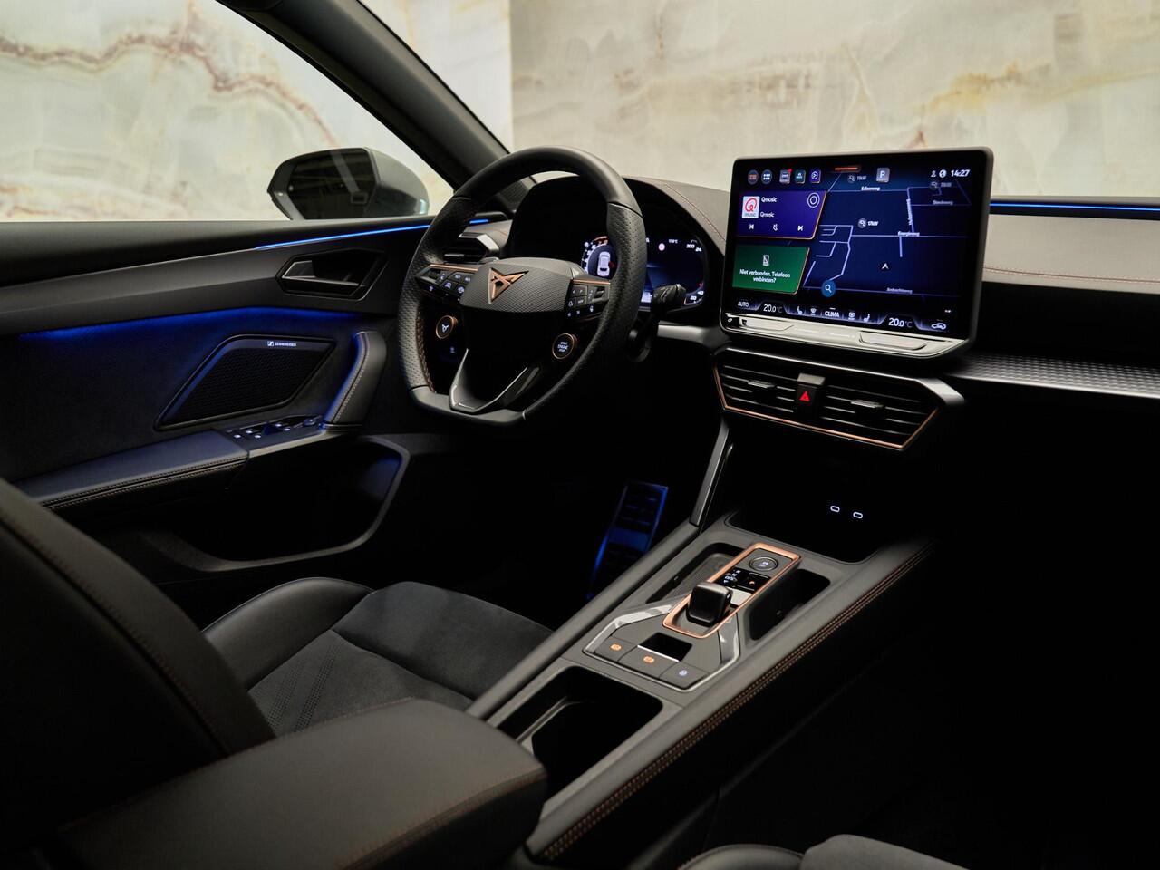 Cupra Leon 1.5 eTSI VZ Performance, Sennheiser, sportkuipstoelen, Matrix-LED, camera, memory, keyless, ACC, 19", privacy,