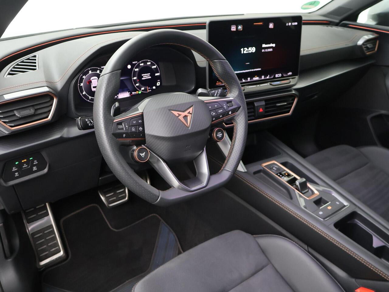 Cupra Leon 1.5 TSI e-Hybrid VZ Performance | 272 PK | SoH 100% | Panoramadak | Matrix LED koplampen | Adaptive cruise control | Sennheiser audio |