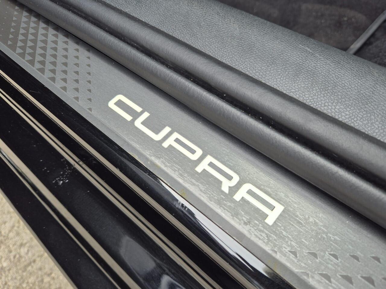 Cupra Leon 1.5 TSI e-Hybrid Business 204pk | BTW | Camera | Stuur-stoelverw. | Carplay | Memory