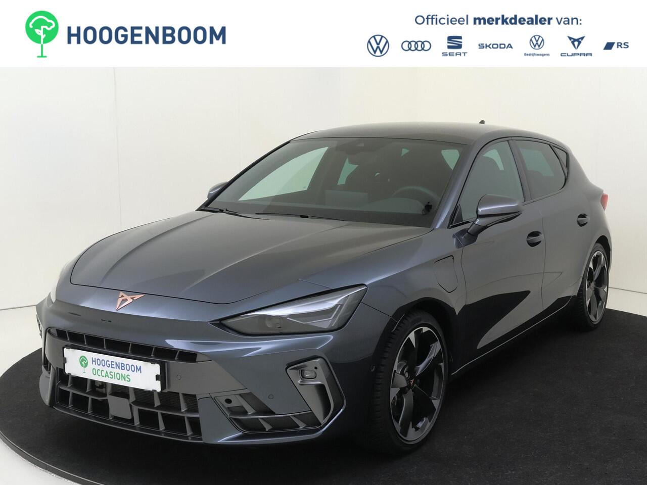 Cupra Leon 1.5 TSI e-Hybrid Business | Achteruitrijcamera | Adaptieve cruise control | Alcantara bekleding | Dodehoek detectie | Keyless | 3-zone airco | CarPlay | Navigatie |