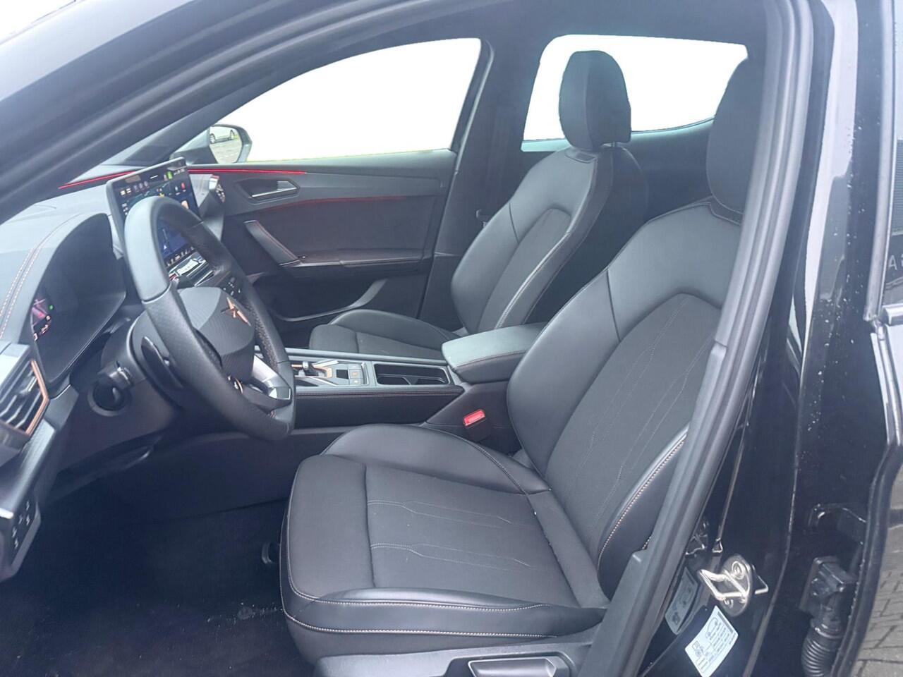 Cupra Leon 1.5 TSI e-Hybrid Business | Automaat | BTW | Camera | Stoel/Stuurverwarming | Adaptief Cruise Control | Dodehoek Detectie | Climate Control | DAB | Navigatie | Full Led | Keyless